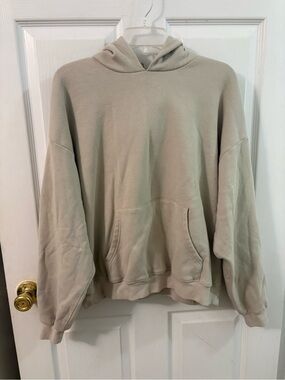 SKIMS women’s classic hoodie